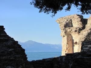 088) Grotten des Katull (Halbinsel Sirmione)