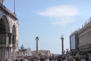 449) Venedig - Markusplatz vor Dogenpalast Richtung Salute
