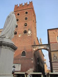 165) Verona - Piazza dei Signori