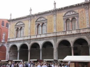 168) Verona - Piazza dei Signori