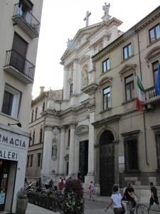 122) Vicenza - Kirche
