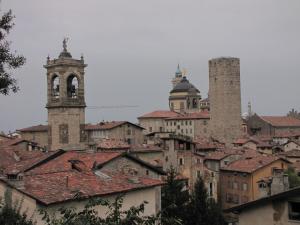 722) Bergamo - Dächer der Altstadt Ausschnitt