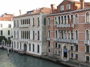 480) Venedig - Palazzi am Canale Grande von  Accademiabrück Richtung SO